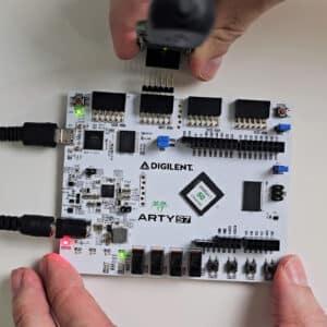 Course: Source-synchronous data bus: VHDL design and timing constraints for high-speed FPGA interfaces